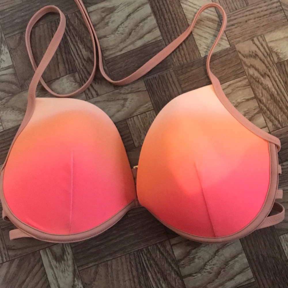 Bikini top